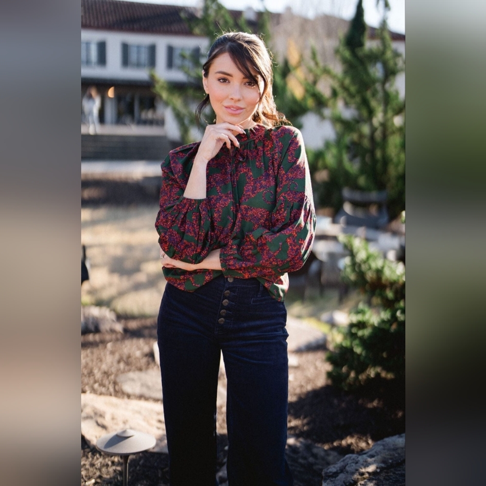 💘 Briton Court Nora Blouse - Olive Leopard